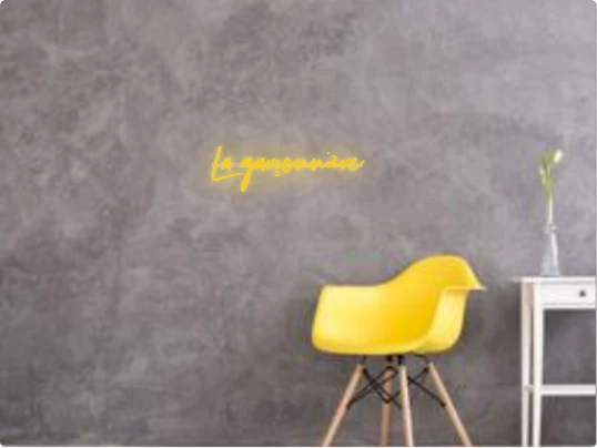 Custom text: La garçonnière