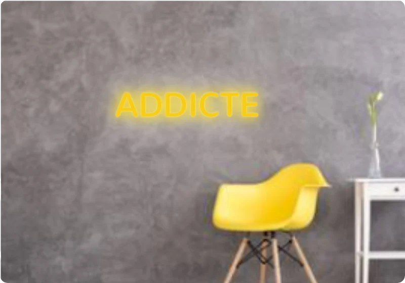 Custom text: ADDICTE