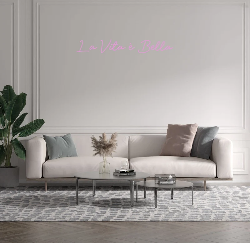 Custom text: La Vita è Bella