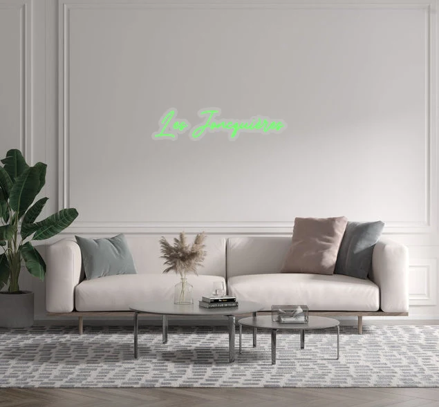 Custom text: Les Joncquières