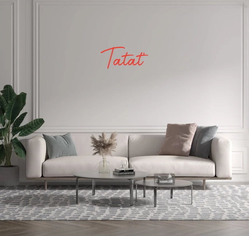 Custom text: Tatat'