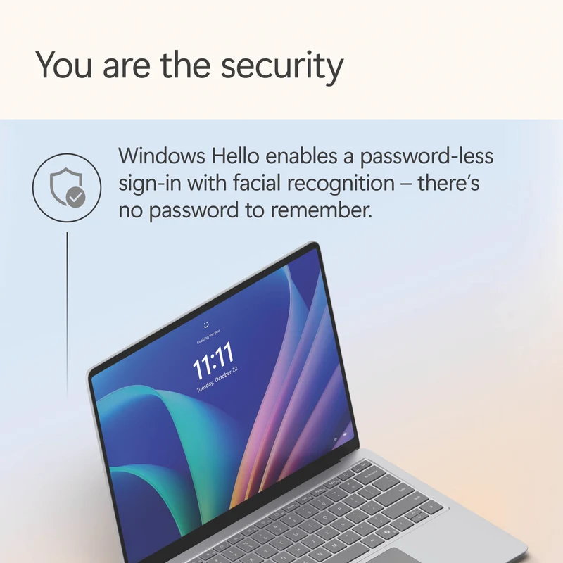 Microsoft Surface Laptop Copilot+ PC 13" Snapdragon X Plus 8 Core 16GB 256GB -Platinum