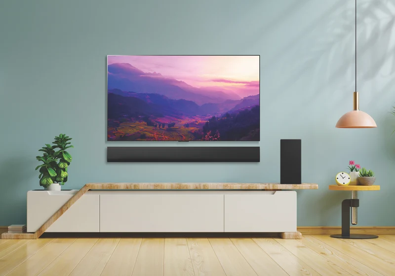 LG 77" OLED 4K EVO G4 Smart TV 24