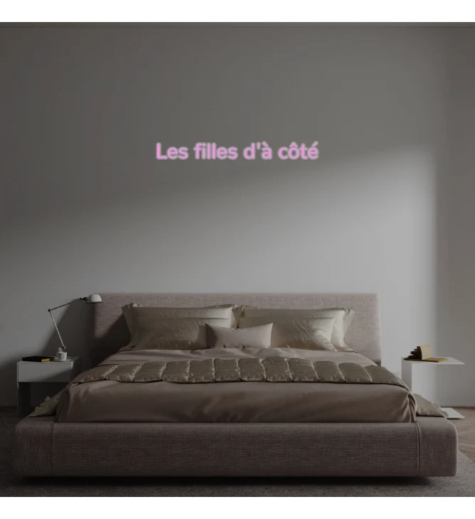 Custom text: Les filles d'à côté