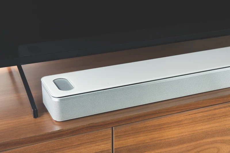 Bose Smart Soundbar 900 - White