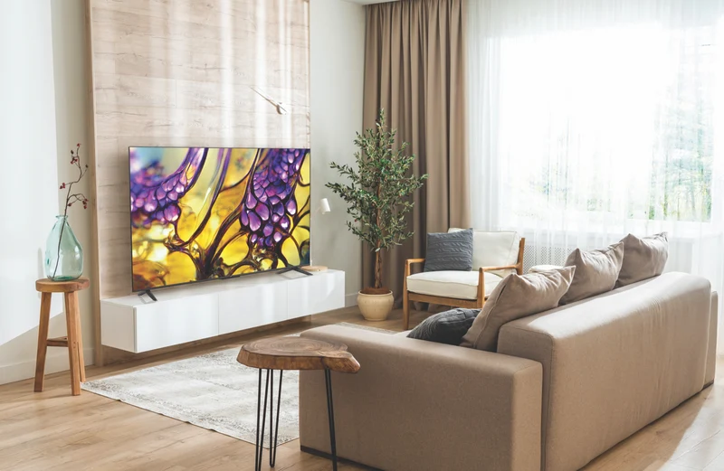 FFALCON 43" 4K UHD Google TV 24
