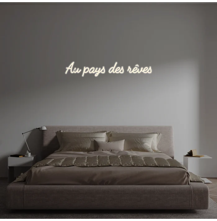 Custom text: Au pays des rêves