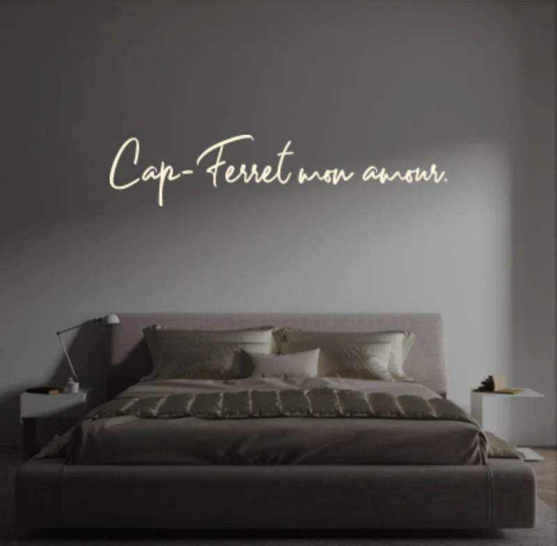 Custom text: Cap-Ferret mon amour.